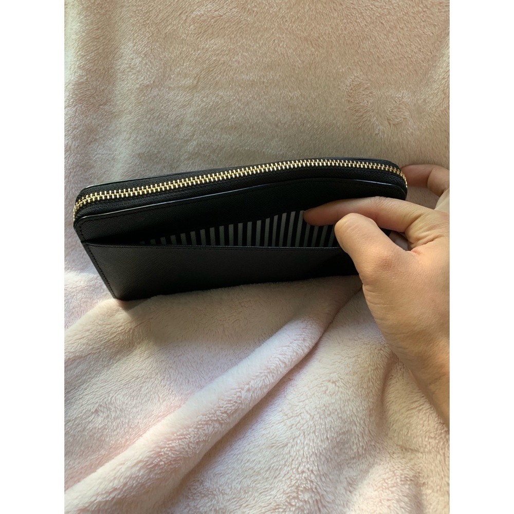 🛑SOLD 🛑Kate Spade Wallet - Picture 3 of 7